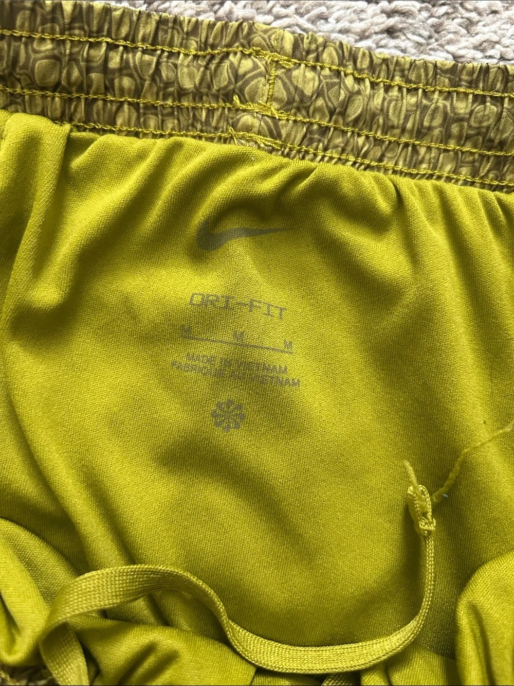 Nike Women's Yellow-Green Patterned Athletic Shorts
